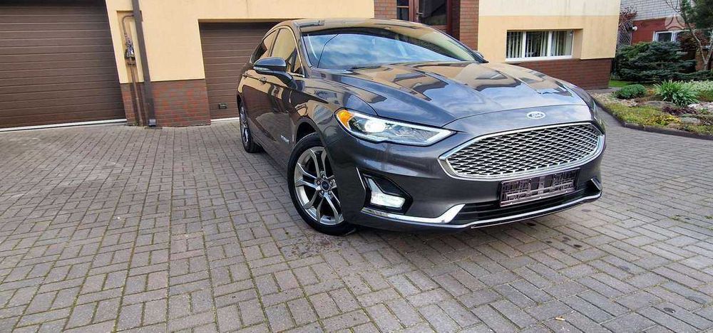 Ford Fusion 2019 гібрид