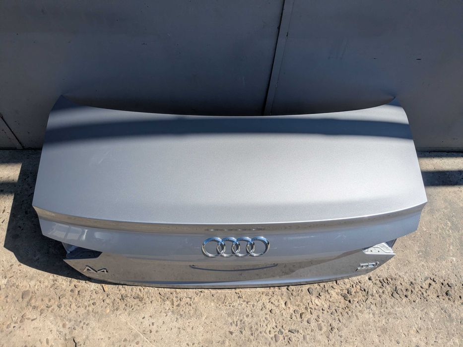 Кришка Багажника Audi A4 B9 Колір LZ7G Ауді А4Б9 Оригинал