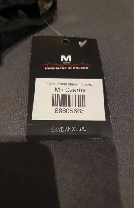 Gotyckie majtki haftowane w pajęczynę siateczkowe Salem Skydance