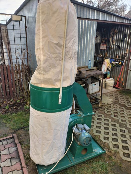 Odciąg wentylator trocin mobilny