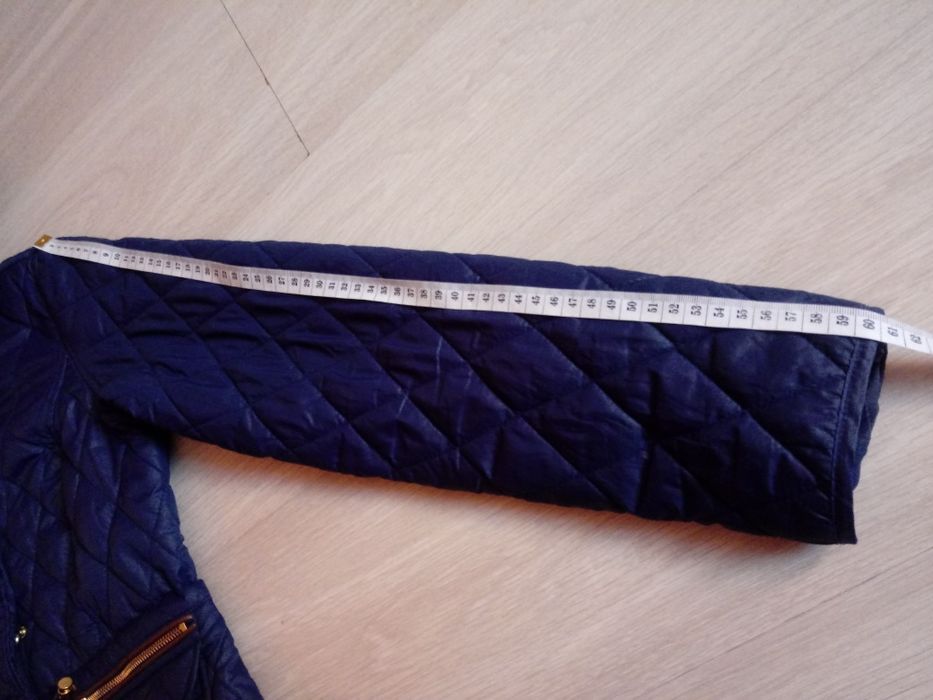 Kurtka przejściówka rozm. 152 / granatowa pikowana Sinsay / stan bdb