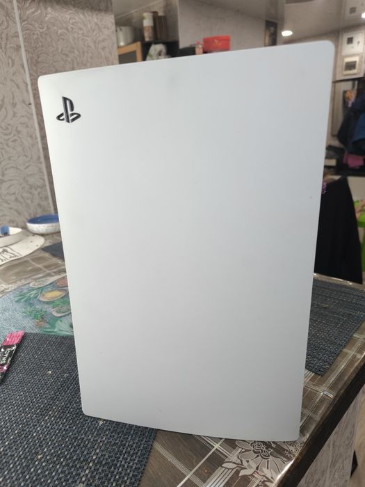 PlayStation 5 + 2 джойстика | Отличное состояние | Полный комплект