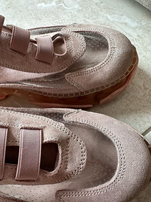 Кроссовки fidelitti