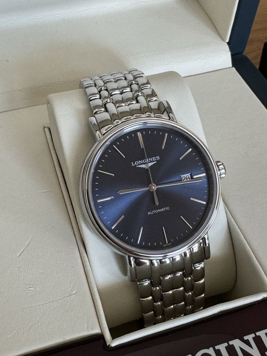 Zegarek Longines Presence 40 mm