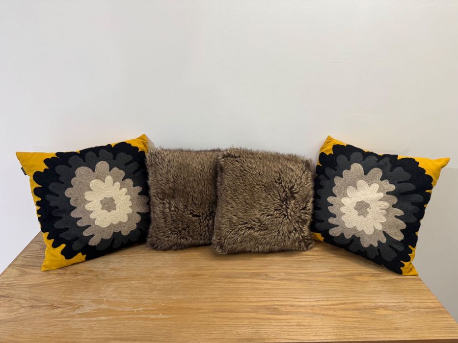 4 Almofadas Decorativas (Inclui Par Premium BoConcept)
