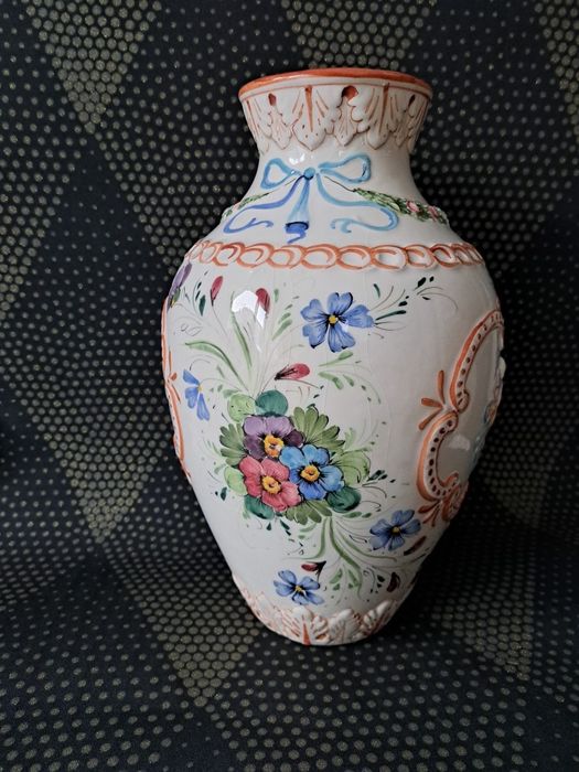 Wazon ręcznie malowany