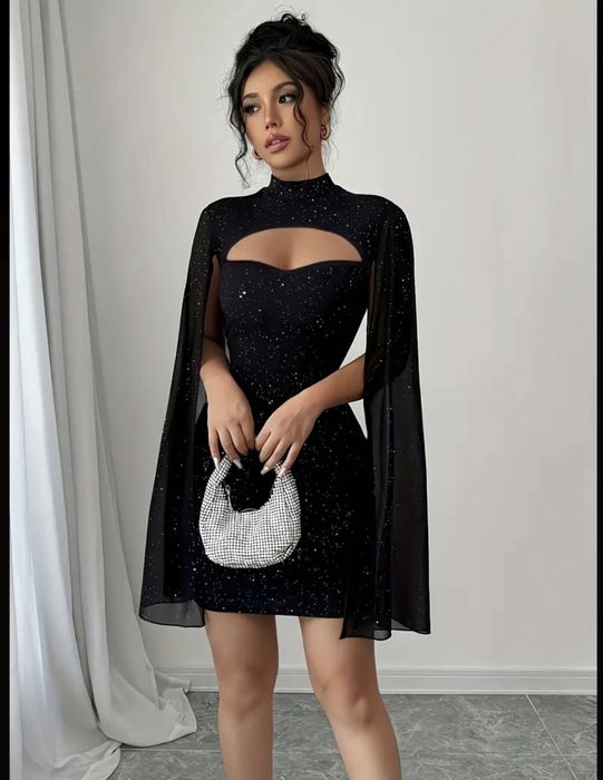 Сукня с гарної блискучої тканини