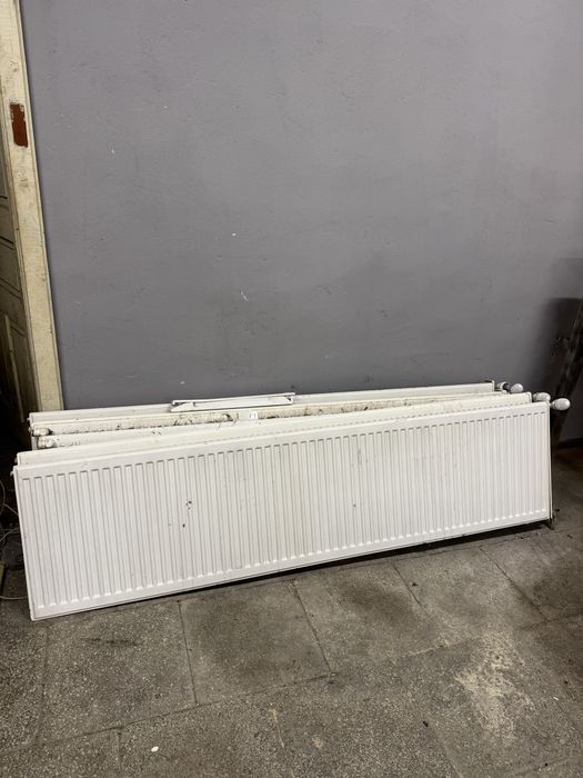 Продам батареї 2м