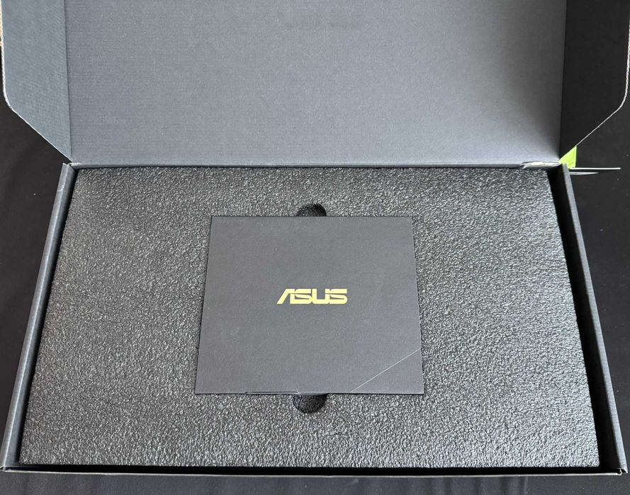 ASUS GeForce RTX 4070 ProArt OC 12GB GDDR6X