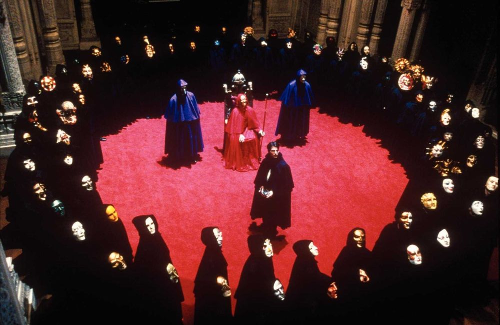 EYES WIDE SHUT De olhos bem fechados (Tom Cruise/Nicole Kidman)
