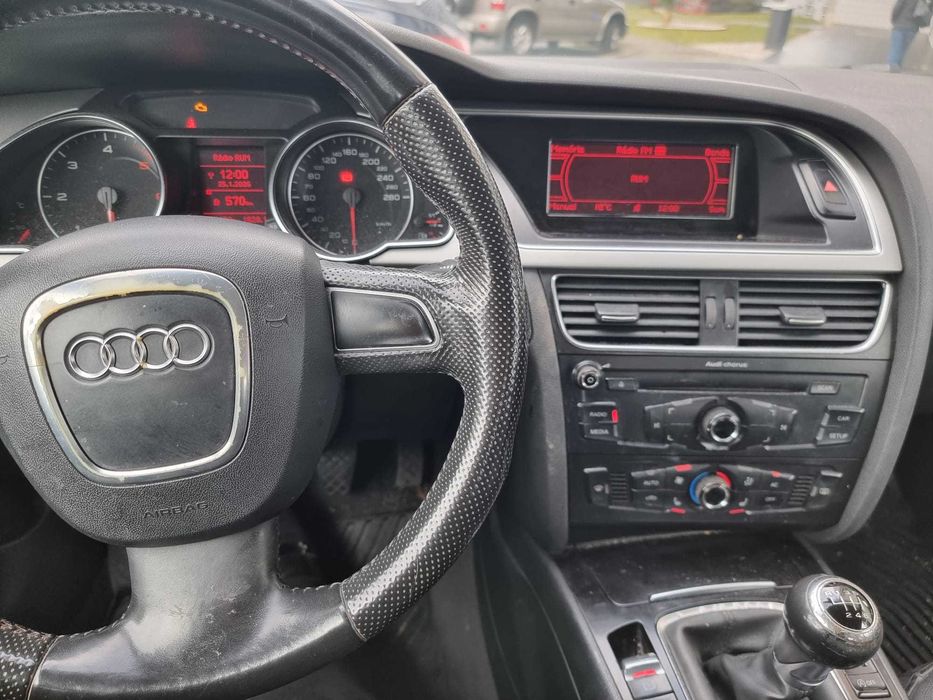 Audi A5 2011 - Bom Estado - 170 CV