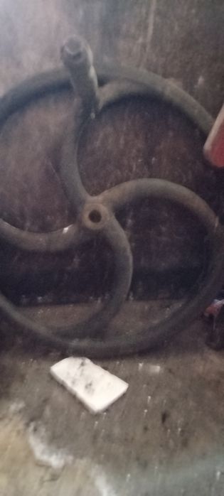 Máquina de pisar a uva