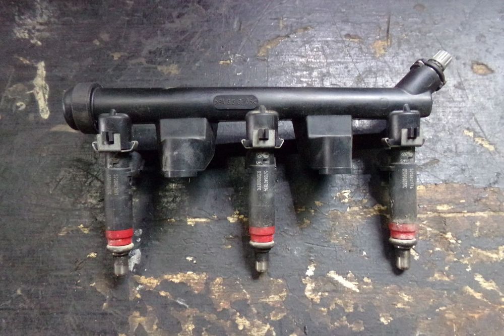 Listwa wtryskowa Skoda Fabia I 1.2 benzyna