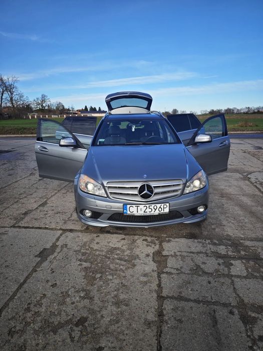 Mercedes-Benz Klasa C Mercedes C-klasa full opcja 4-matic avangarde v6