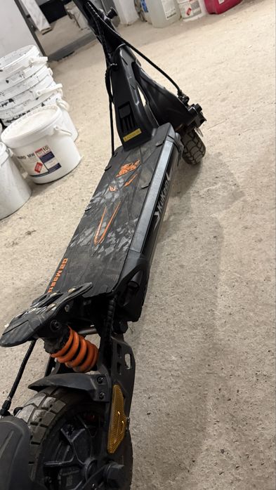 Продам електросамокат Kugoo Kirin G2 Master