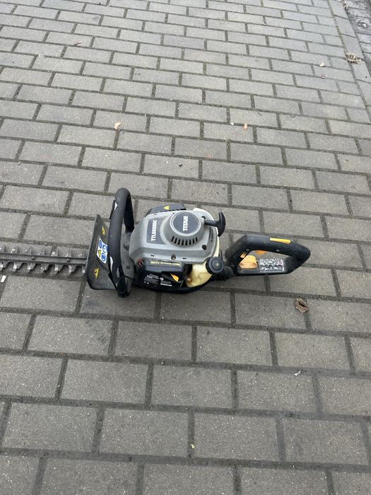 Nożyce do żywopłotu spalinowe