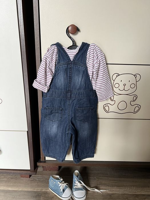 M&S spodnie ogrodniczki chłopięce 3/6 msc. rozm. 68