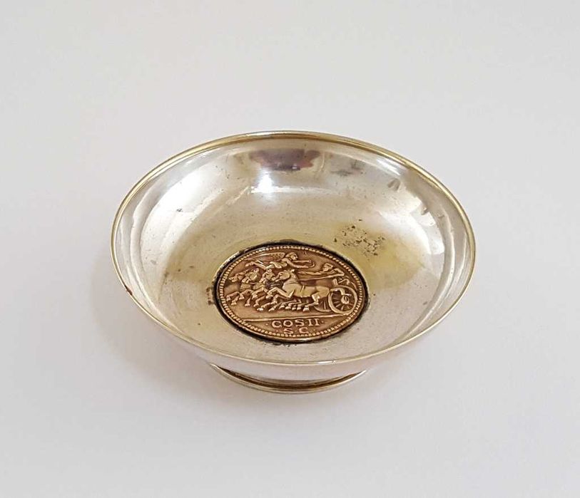 Patera autorstwa Christiana Diora