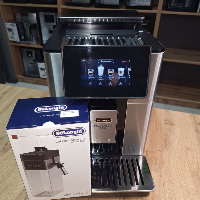 Кавоварка Delonghi PrimaDonna Soul