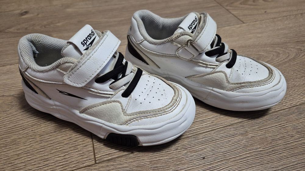 Buty sportowe Sprandi rozmiar 28