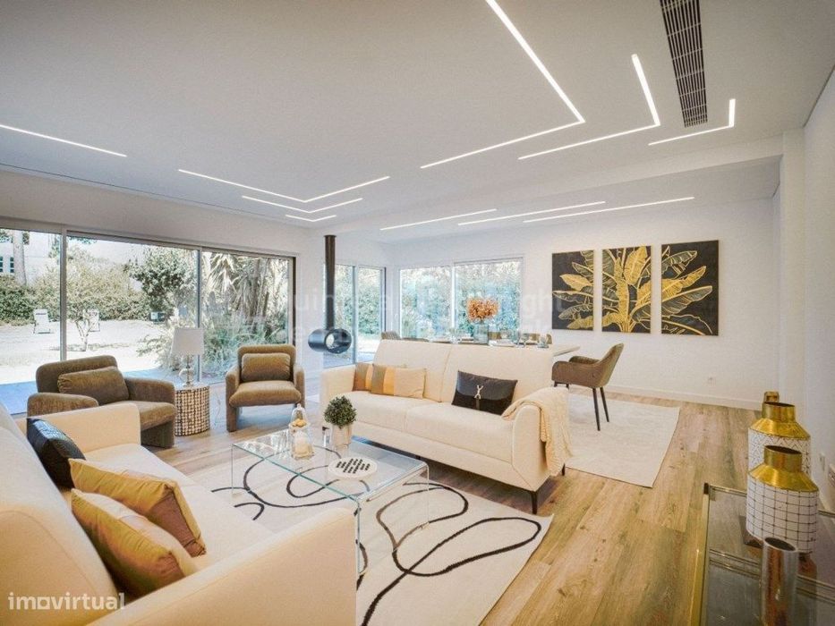 Moradia isolada T4 com jardim, piscina na Herdade da Aroeira