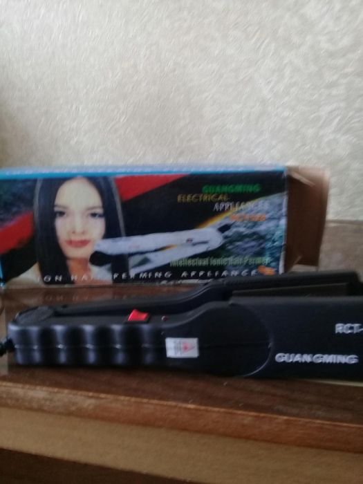 Новый утюжок выпрямитель для волос