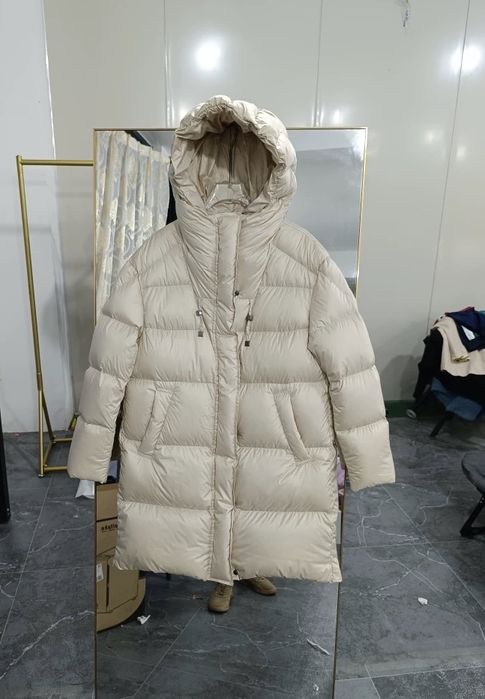 Розпродаж! Парки куртки пуховики натуральне хутро та пух mango zara