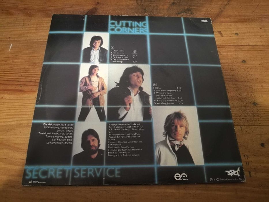 SECRET SERVICE (Dance) - Cutting Corners LP