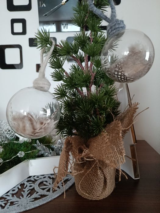 Bombki choinkowe szklane z piórami