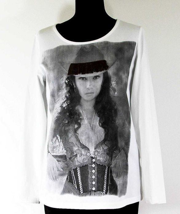 Bluzka biała z nadrukiem stretch R 38