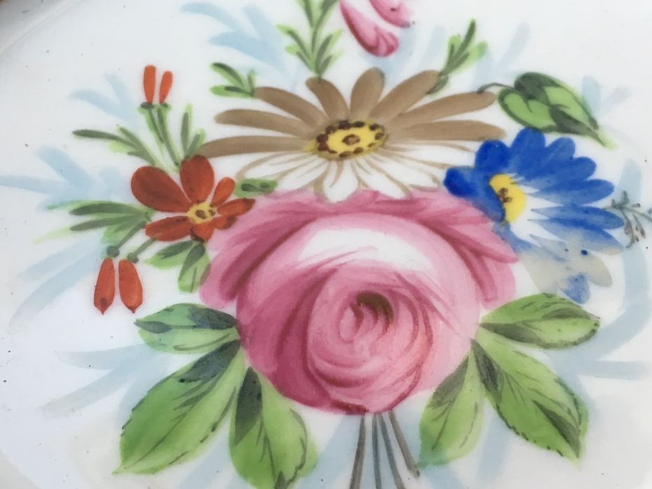 Fruteira KPM(Real Fábrica de Porcelanas) , cerca 1900