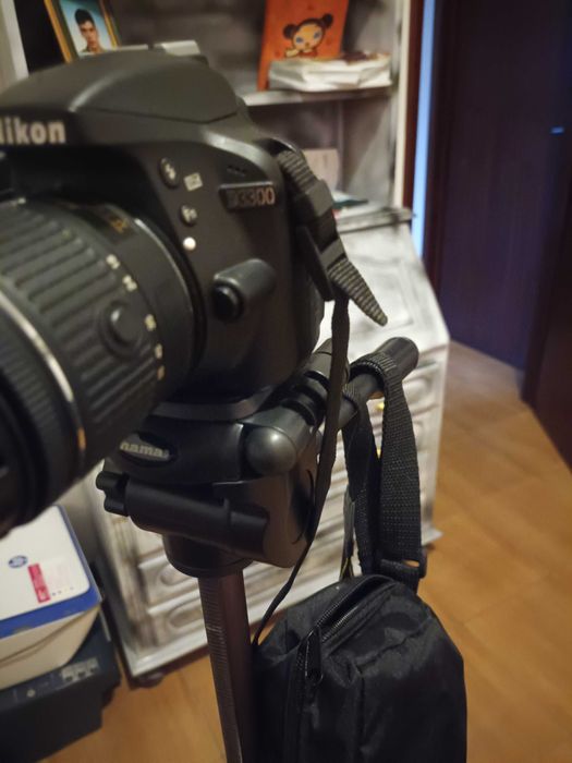 Nikon D3300 Camera, Minimal Use64354193778818121