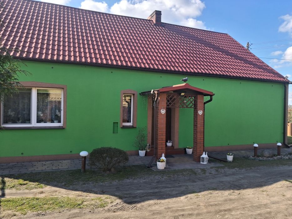 Dom z garażami I ogrodem