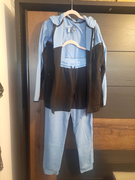 Dres nike L młodzieżowy