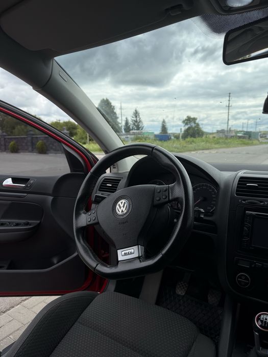 Продам Volkswagen Golf 5 GT (twin turbo)