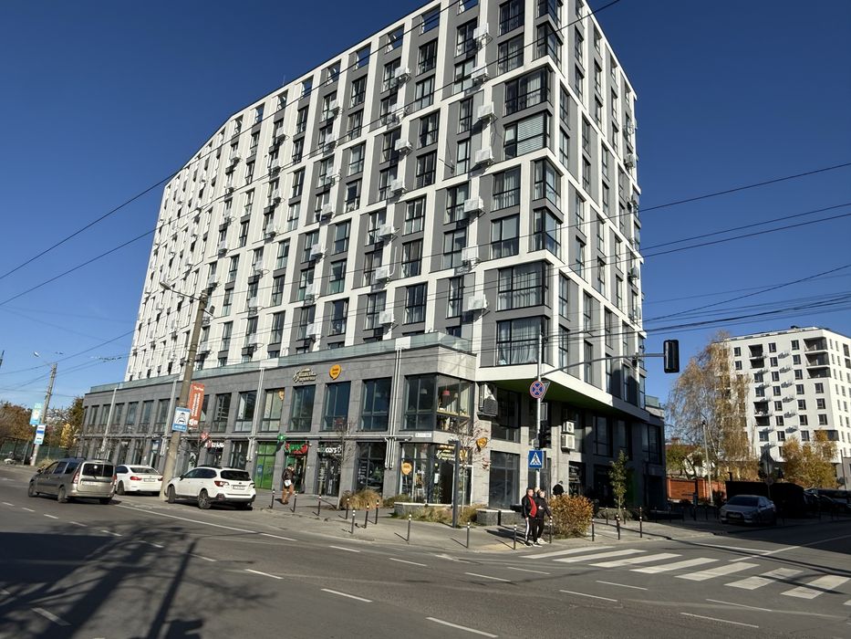 Продаж приміщення в новобудові вул. Зелена 263