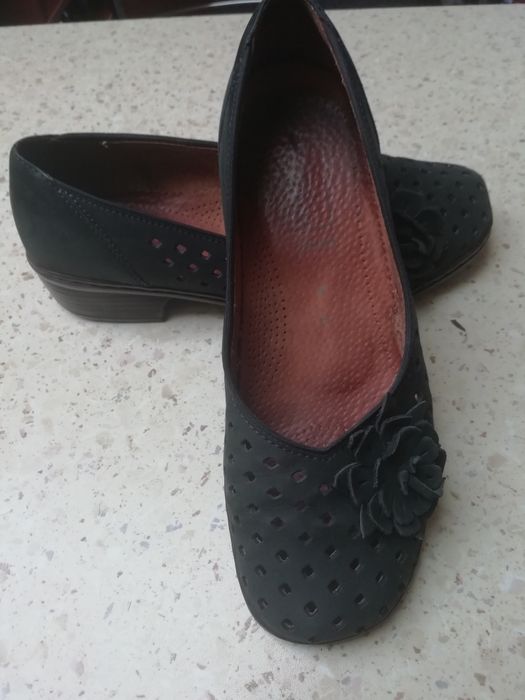 Buty damskie Medicus rozmiar 4.