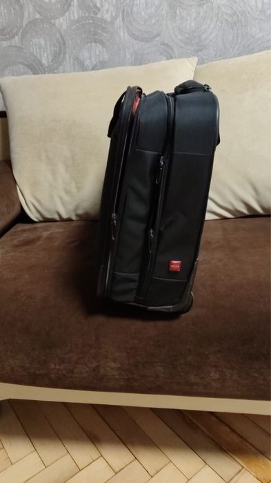 Сумка Delsey ручная кладь на колесах