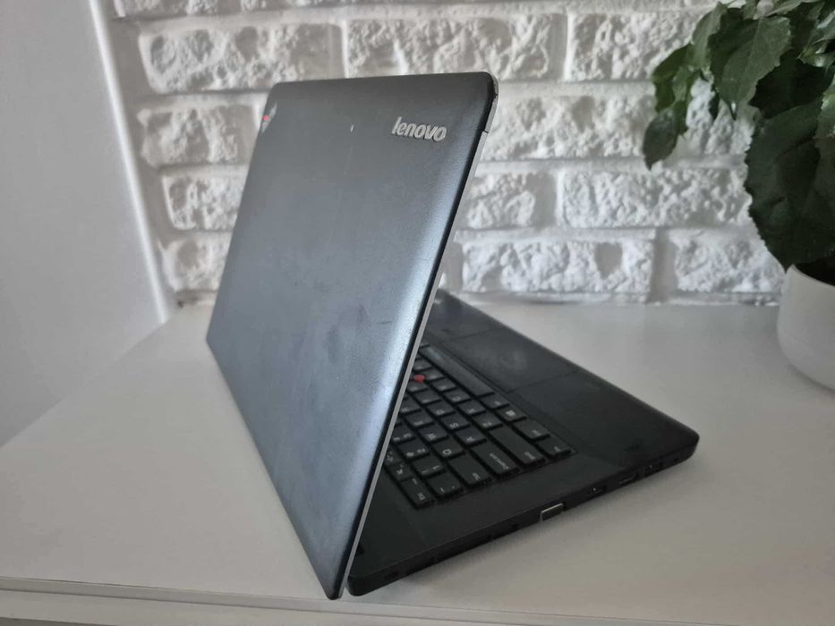 TANIO Lenovo ThinkPad e440 Intel i5/8gbDDR/256SSD/IntelHD/BateriaOK