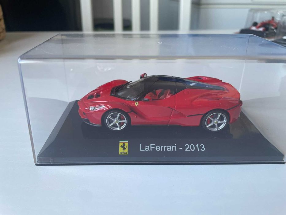 Miniatura de Ferrari LaFerrari 1/43