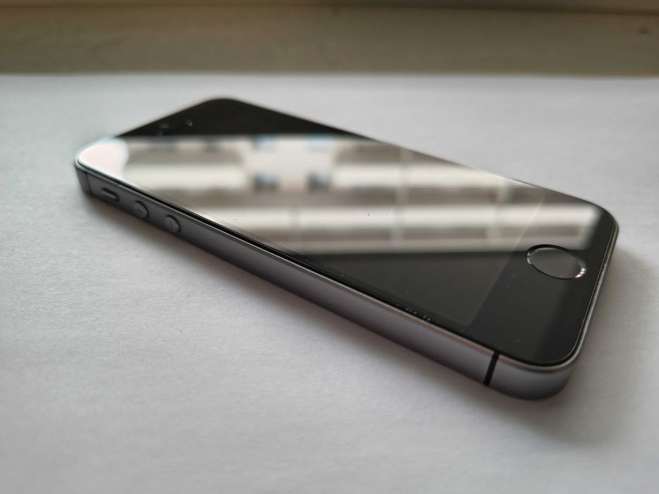 iPhone SE, Space Gray, 16 GB - 100% sprawny, stan bdb, bez blokad