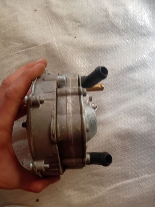 Продам газовий редуктор Італія