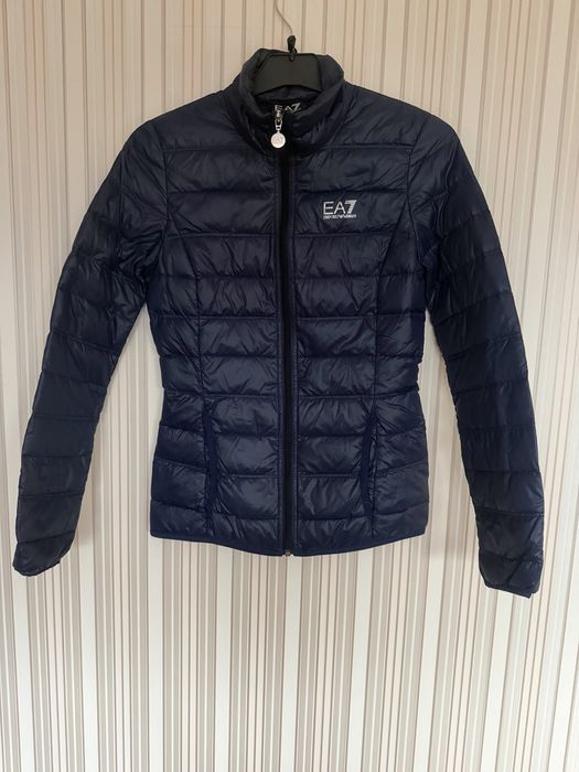 Oryginalna kurtka Emporio Armani EA7 XS granat