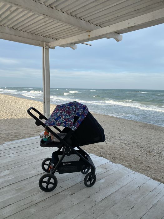 Візочок Stokke Beat