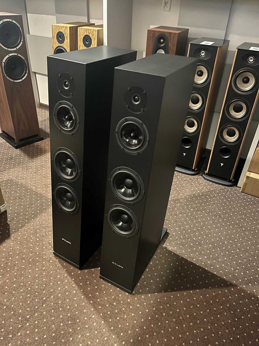 Pylon Audio Diamond 30 MKII czarny mat ekspozycja