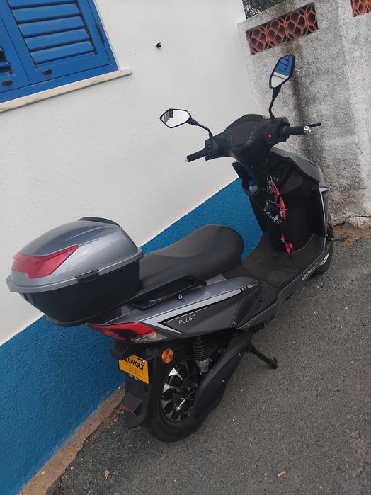 Vendo Scooter elétrica ou troco por carro