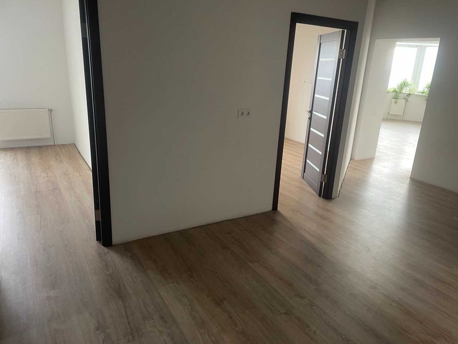 3-к. вул.Симоненка 4в, м. Вишгород