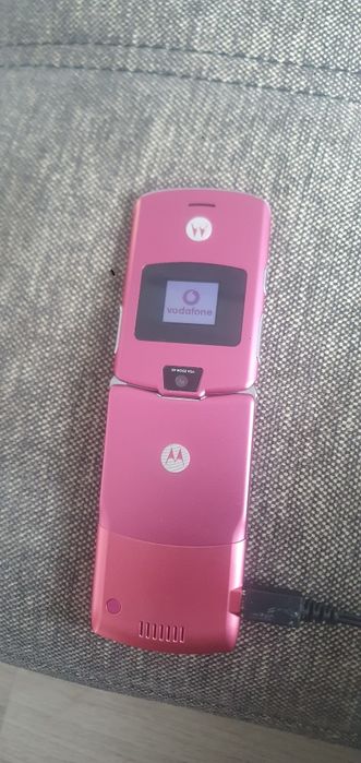 Motorola  V3i stan dobry dobry