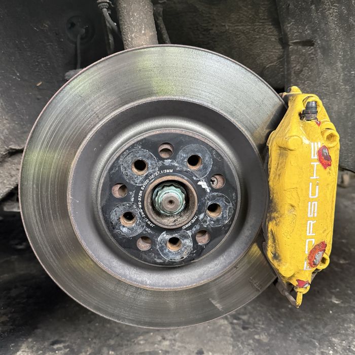 Swap hamulce brembo 4-tłok Leon Cupra R