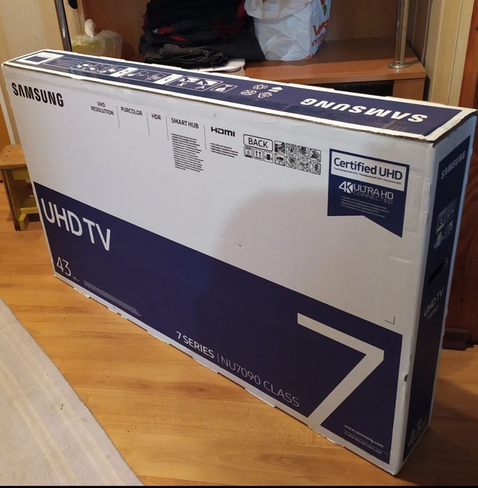 Телевизор 43" Samsung 4К UE43NU7097UXUA